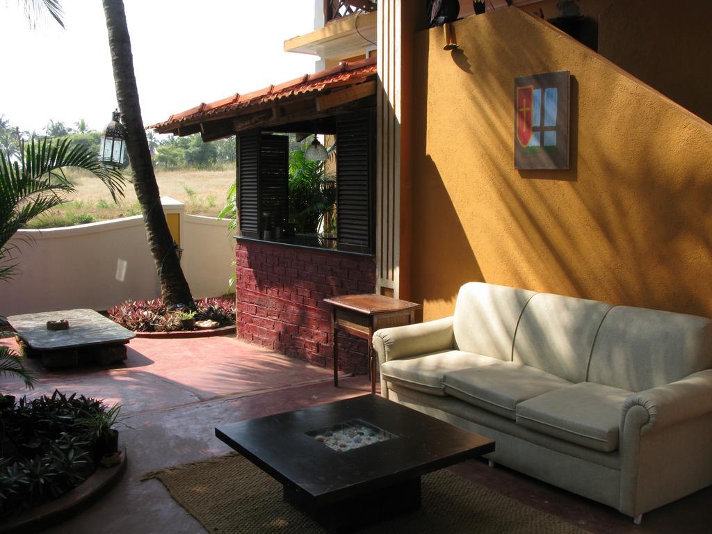 Casa Candolim Beach Front Exteriör bild