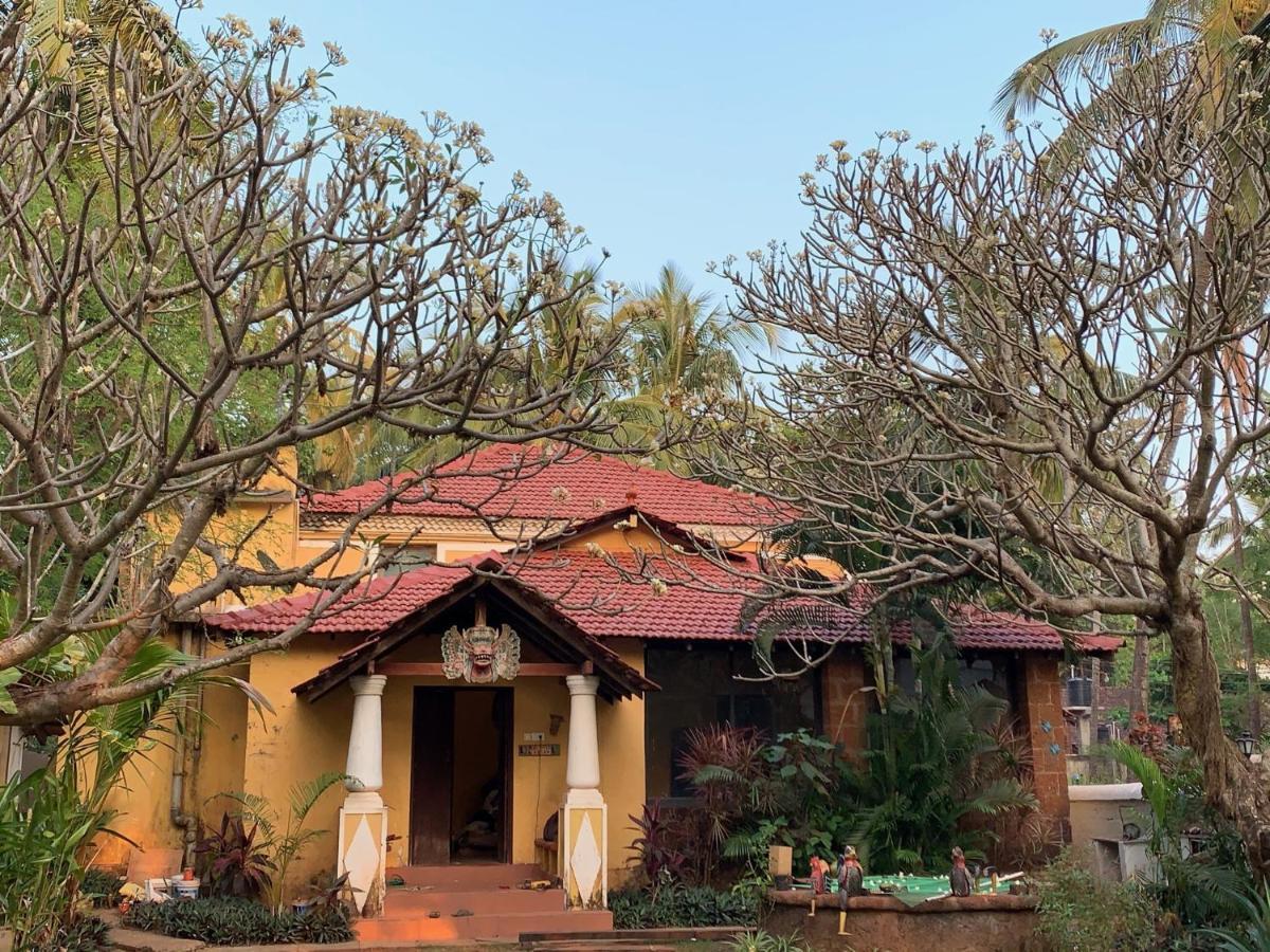 Casa Candolim Beach Front Exteriör bild