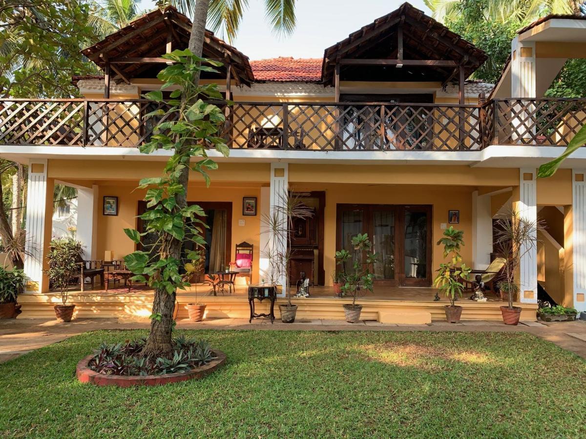 Casa Candolim Beach Front Exteriör bild